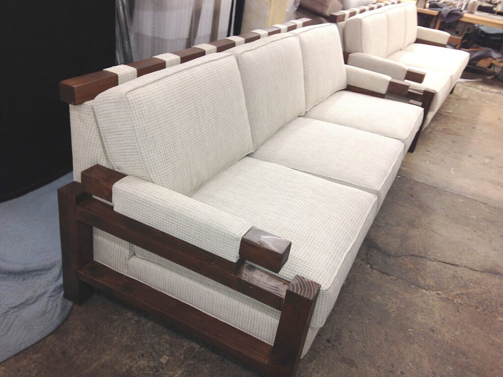 Custom Made Sofa image 1 (1)